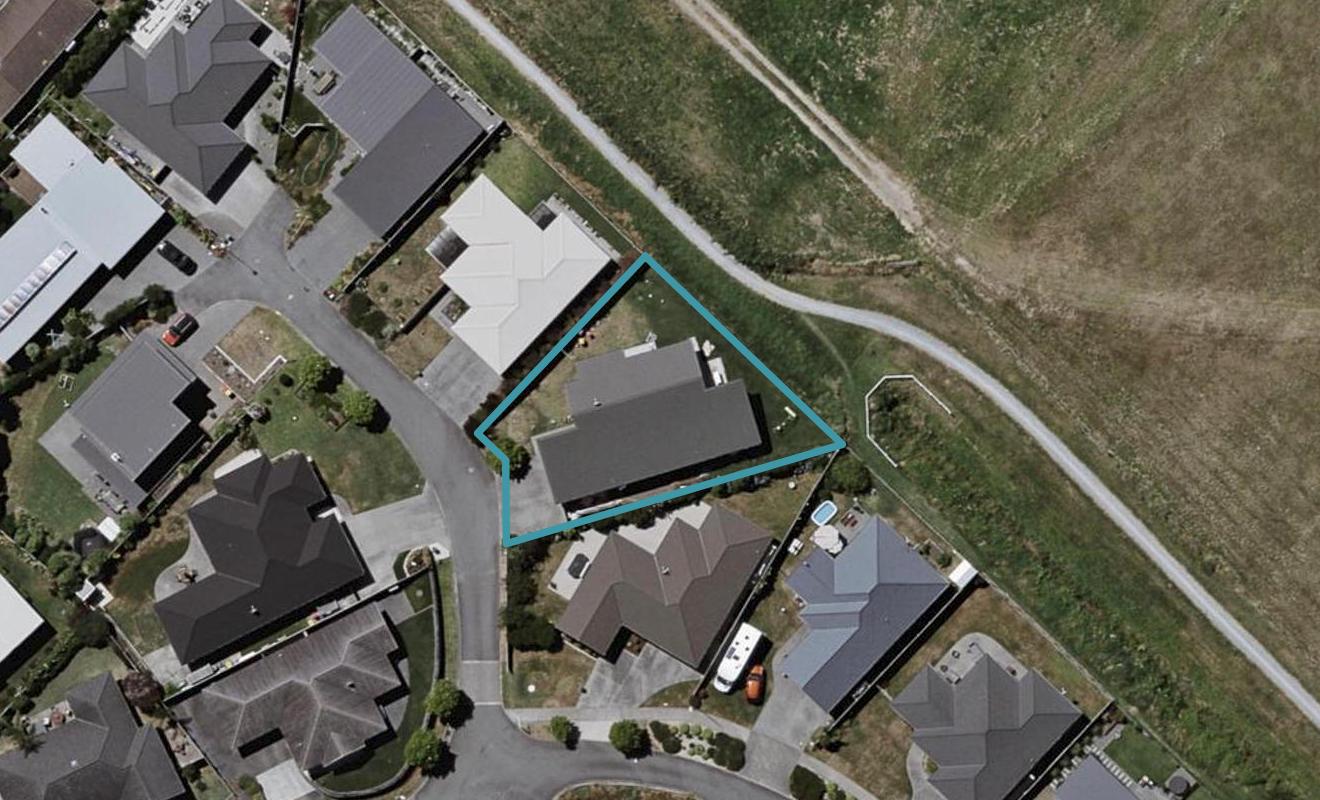 4 Patterson Lane, Raumati Beach, Paraparaumu - Carousel 1