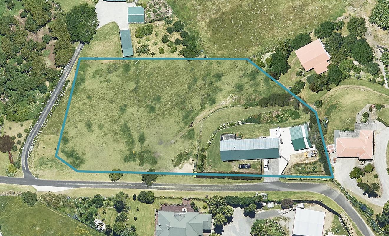 4A Penny Place, Welcome Bay, Tauranga - Carousel 1