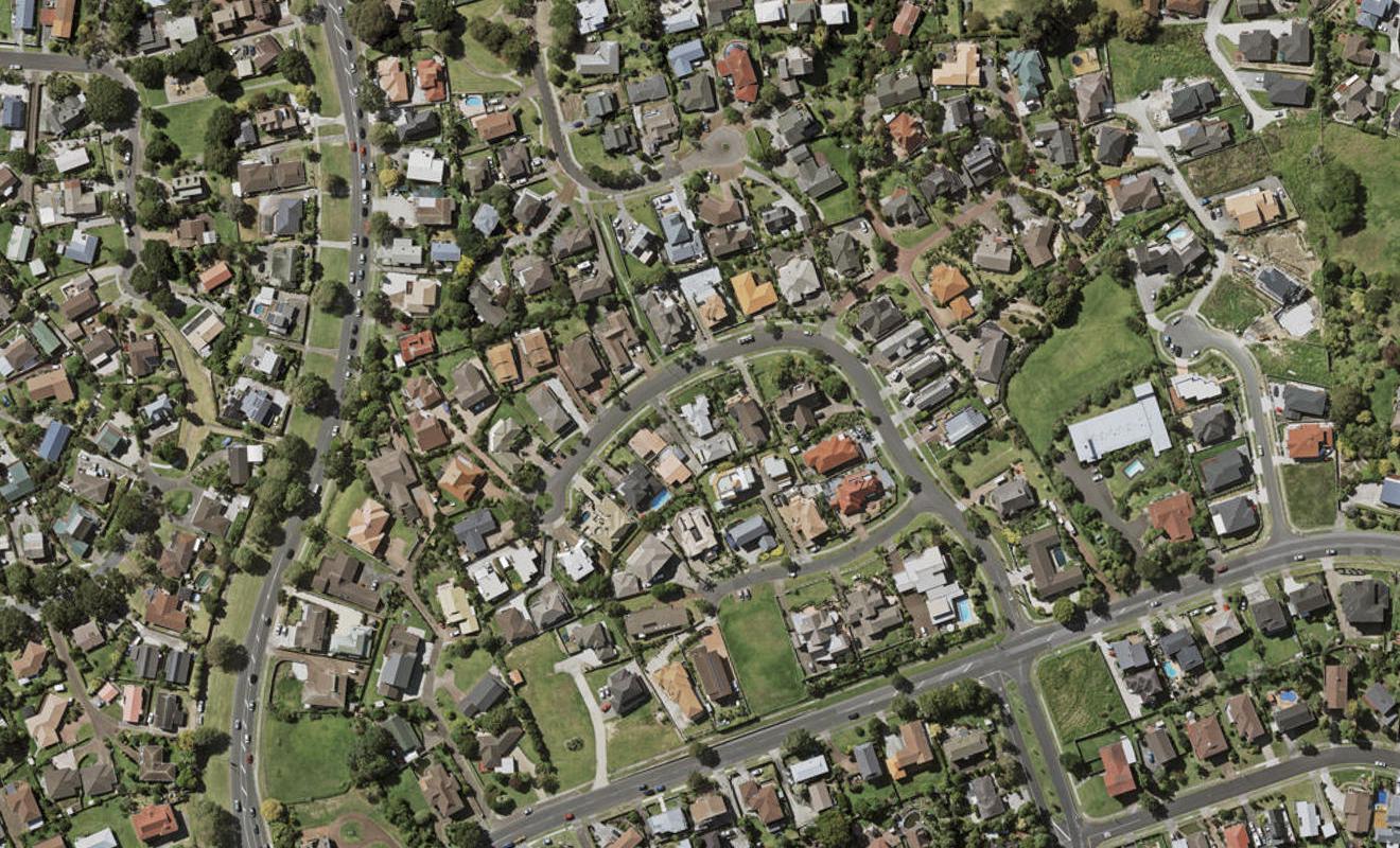 1/12 Santa Monica Place, Goodwood Heights, Auckland - Carousel 1