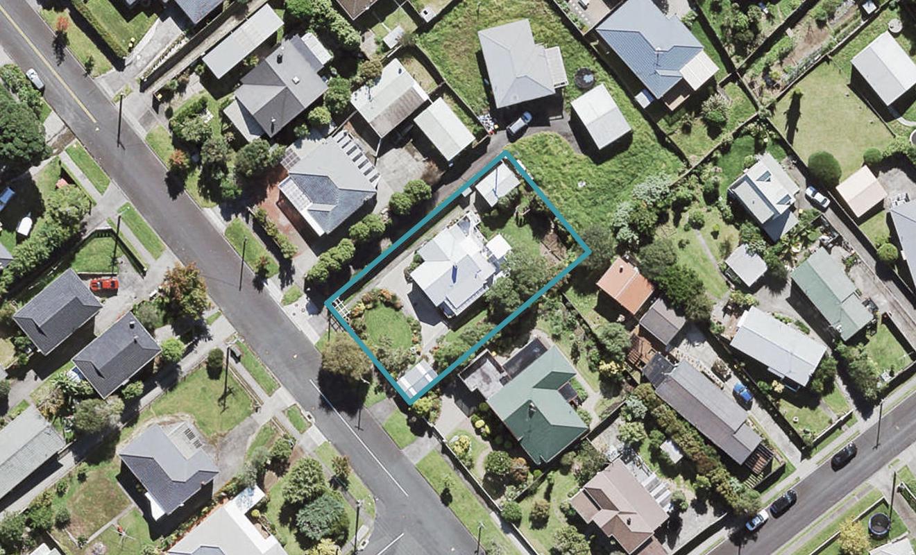 60 Willerton Avenue, New Lynn, Auckland - Carousel 1