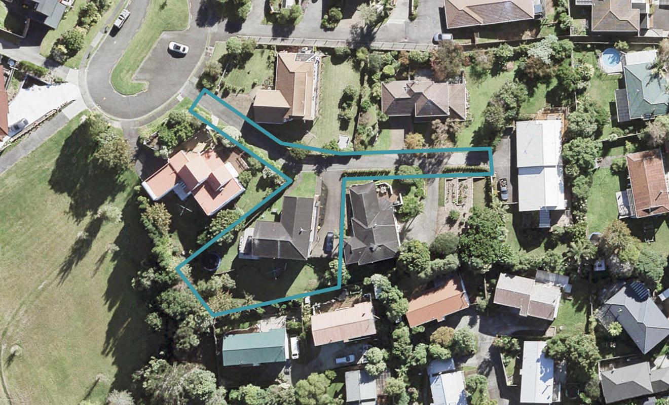 20 Cairnbrae Court, Northcross, Auckland - Carousel 1