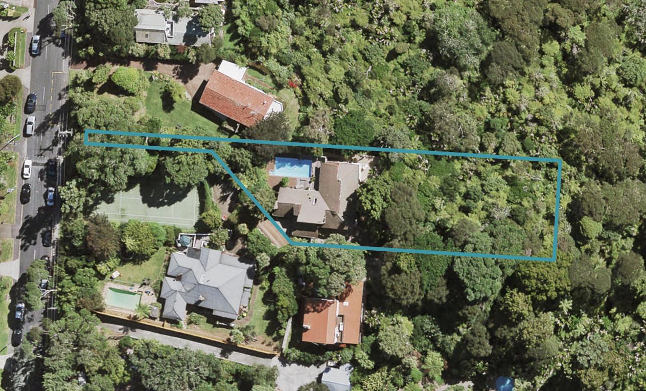 524 South Titirangi Road, Titirangi, Auckland - Carousel 1