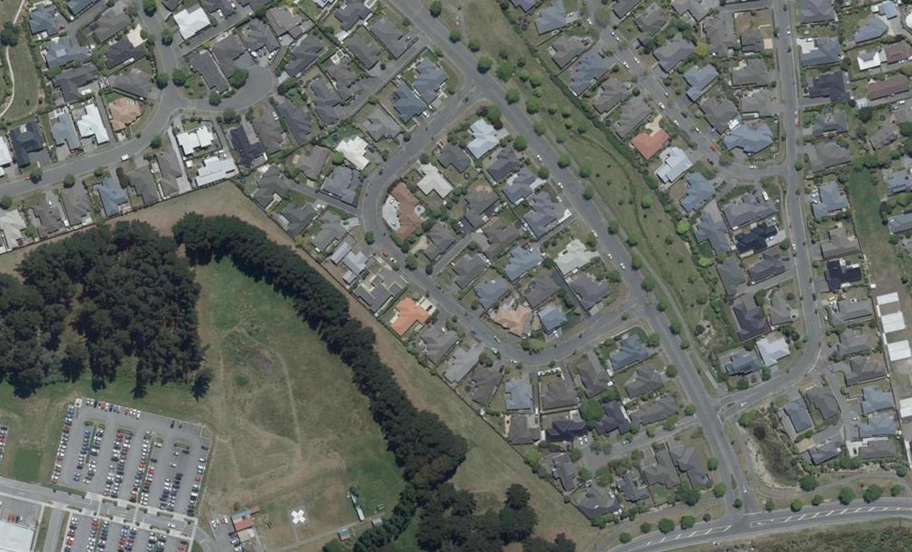 12 Amoka Crescent, Parklands, Christchurch - Carousel 1