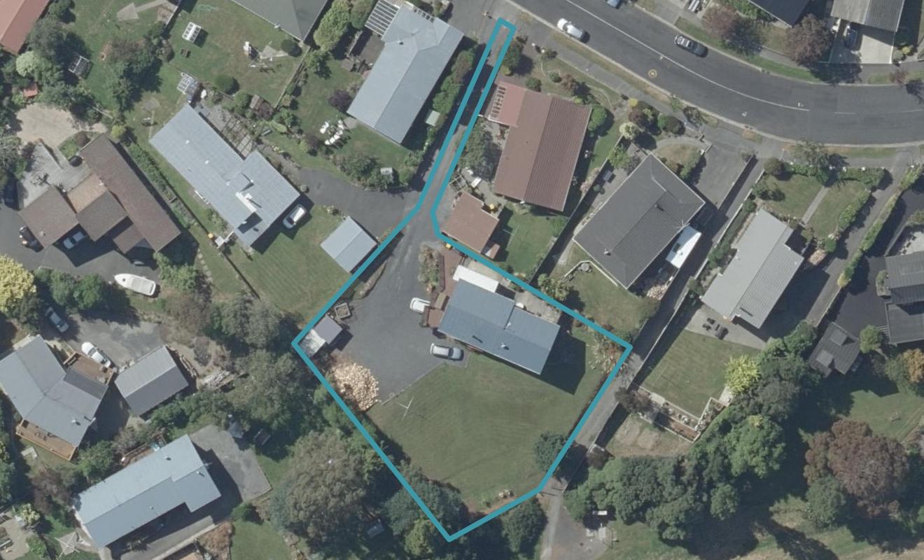 10 Estuary Crescent, Fairfield, Dunedin - Carousel 1