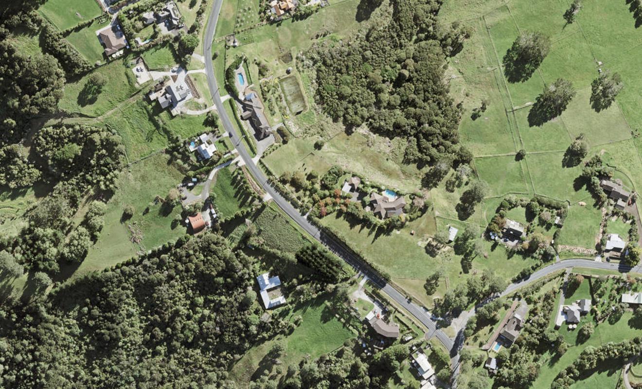 198 Okura River Road, Okura, Auckland - Carousel 1