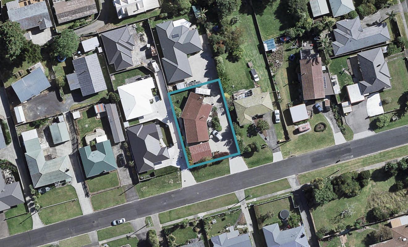 16A Warriston Avenue, Waiuku, Waiuku - Carousel 1