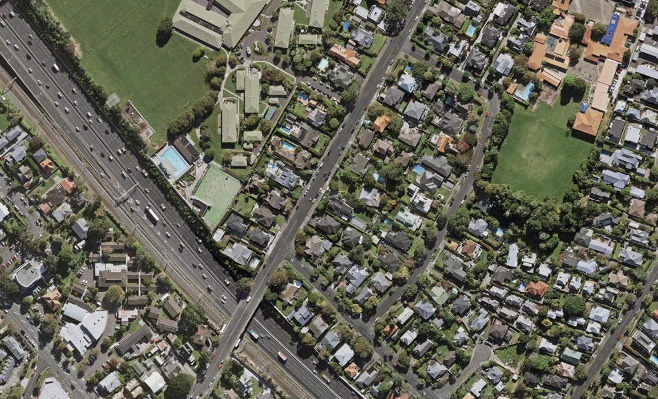 32 Omahu Road, Remuera, Auckland - Carousel 1