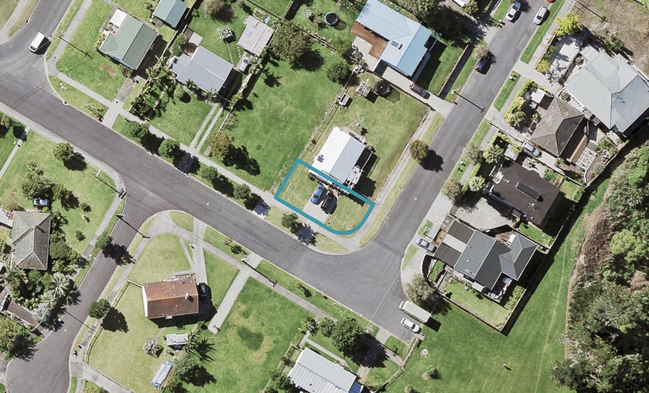 14 Kotae Road, Wai O Taiki Bay, Auckland - Carousel 1