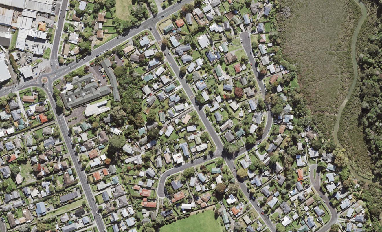 84 Lauderdale Road, Birkdale, Auckland - Carousel 1