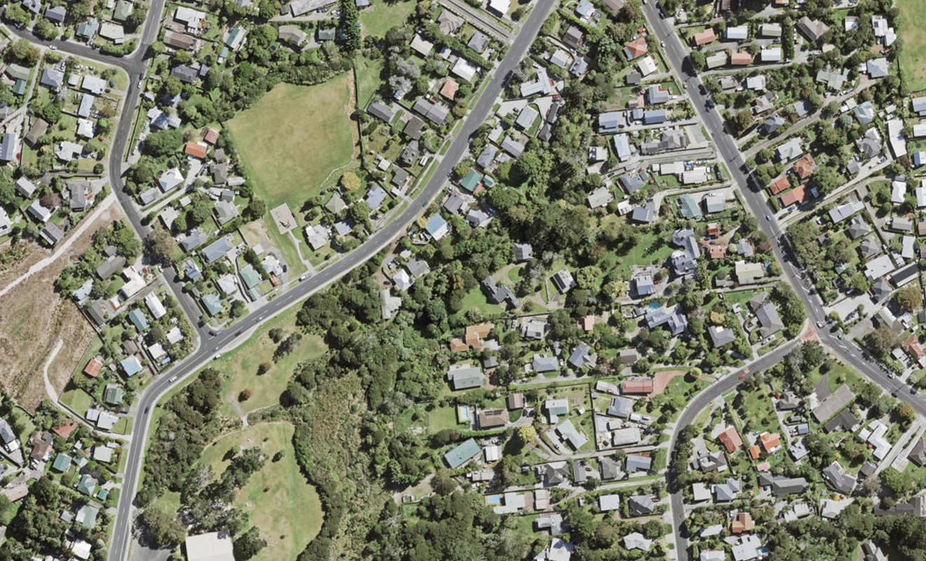 68B Kaurilands Road, Titirangi, Auckland - Carousel 1