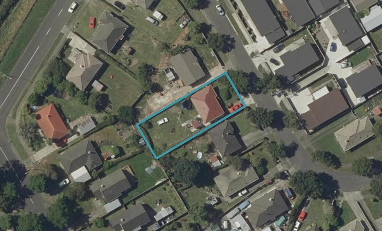 51 Exeter Crescent, Takaro, Palmerston North - Carousel 1