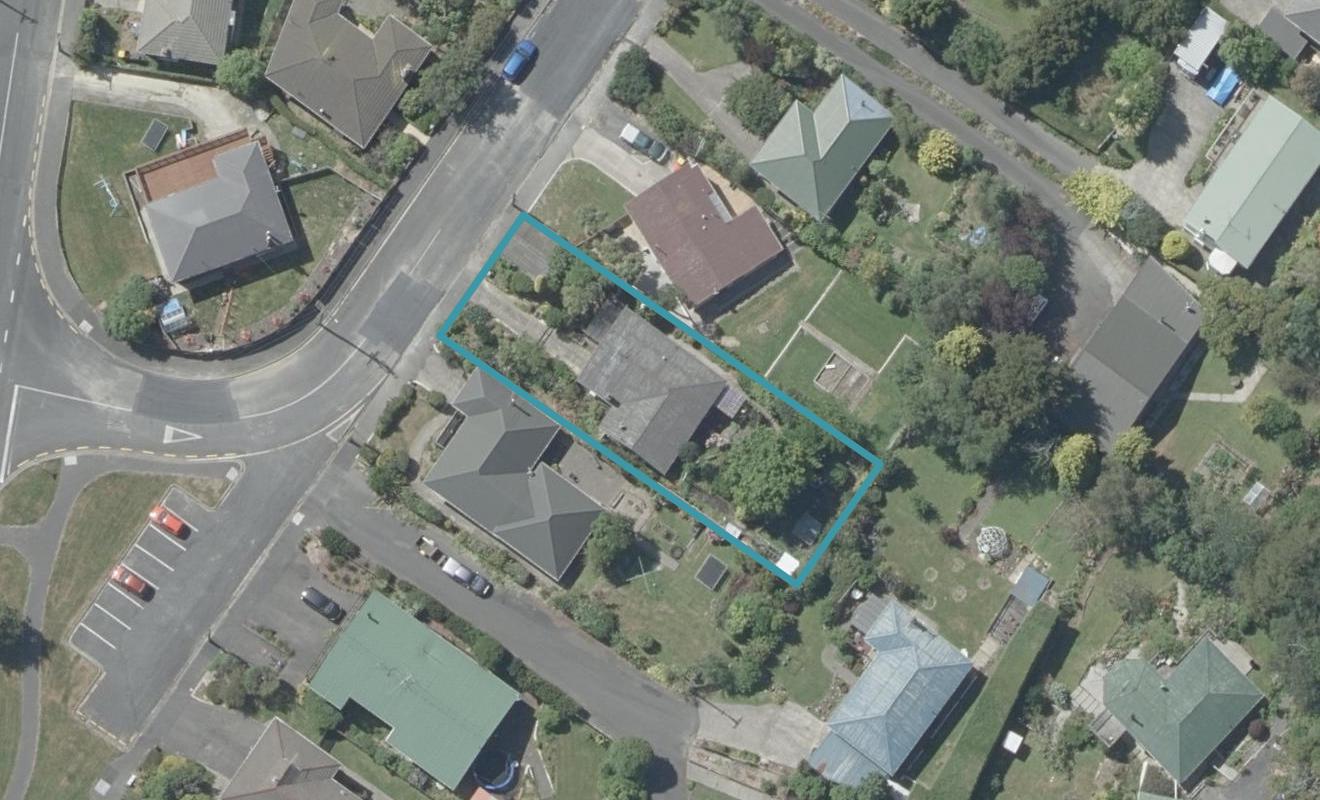 16 Hocken Street, Kenmure, Dunedin - Carousel 1