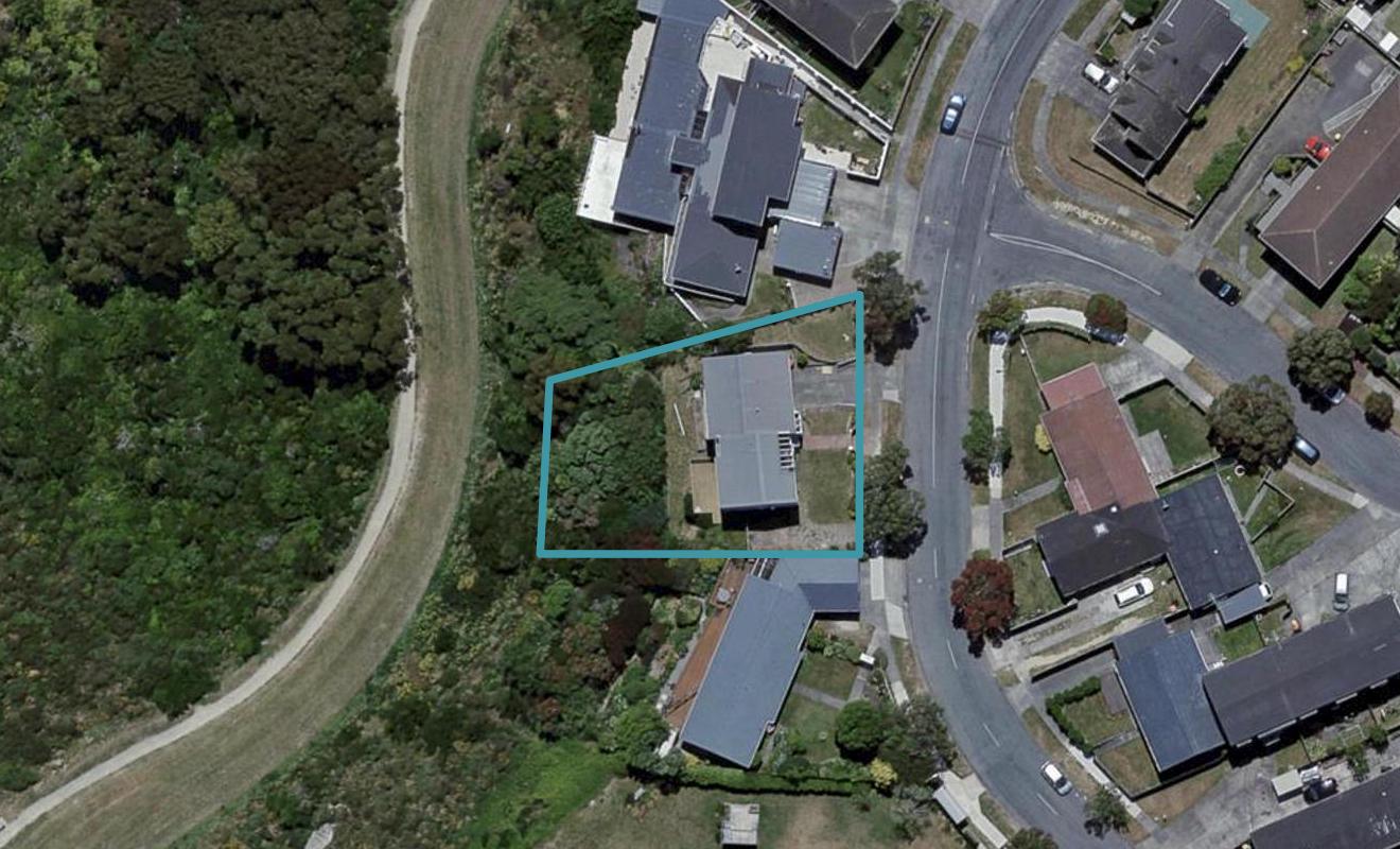 25 Kaikoura Street, Maupuia, Wellington - Carousel 1
