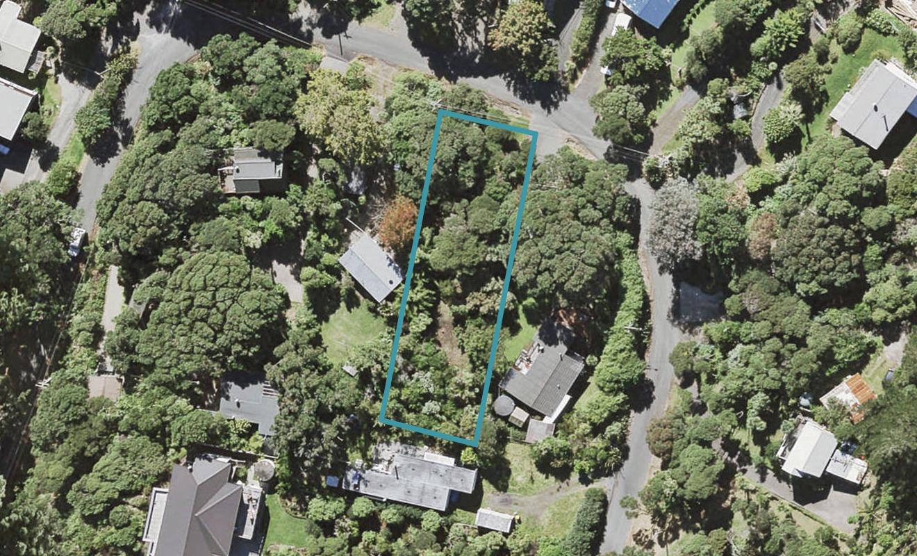 111 Domain Crescent, Waimauku - Carousel 1