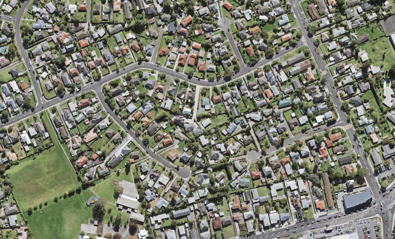 22 Vodanovich Road, Te Atatu South, Auckland - Carousel 1