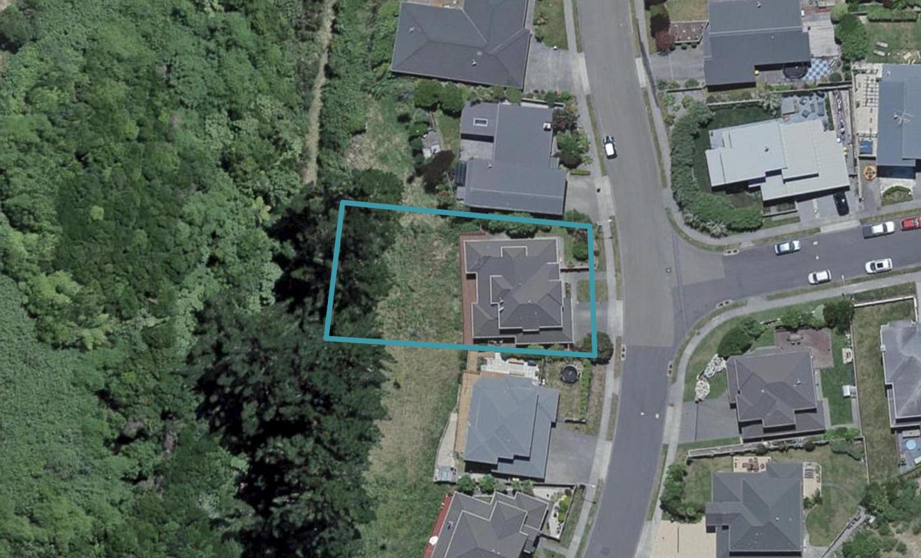 20 Winsley Terrace, Churton Park, Wellington - Carousel 1