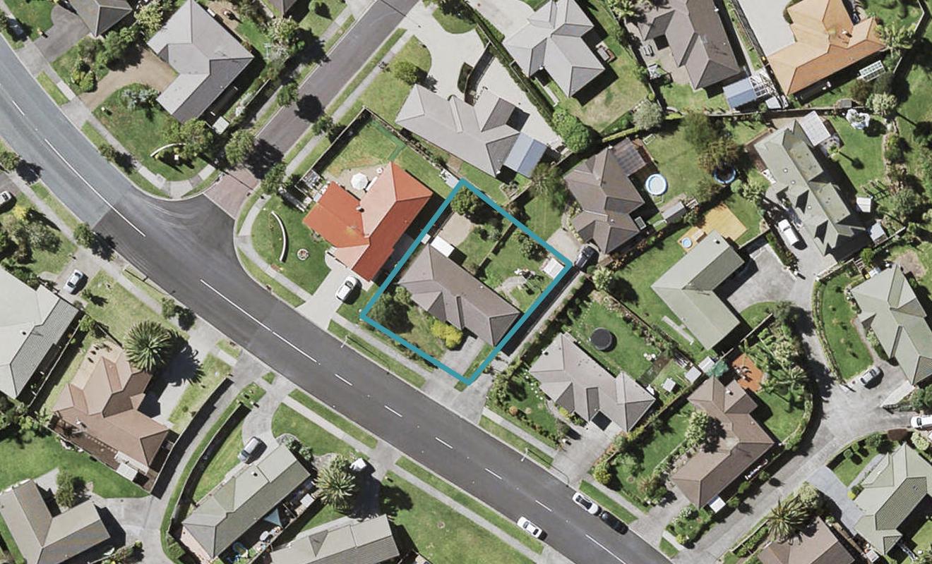 79 Burswood Drive, Burswood, Auckland - Carousel 1