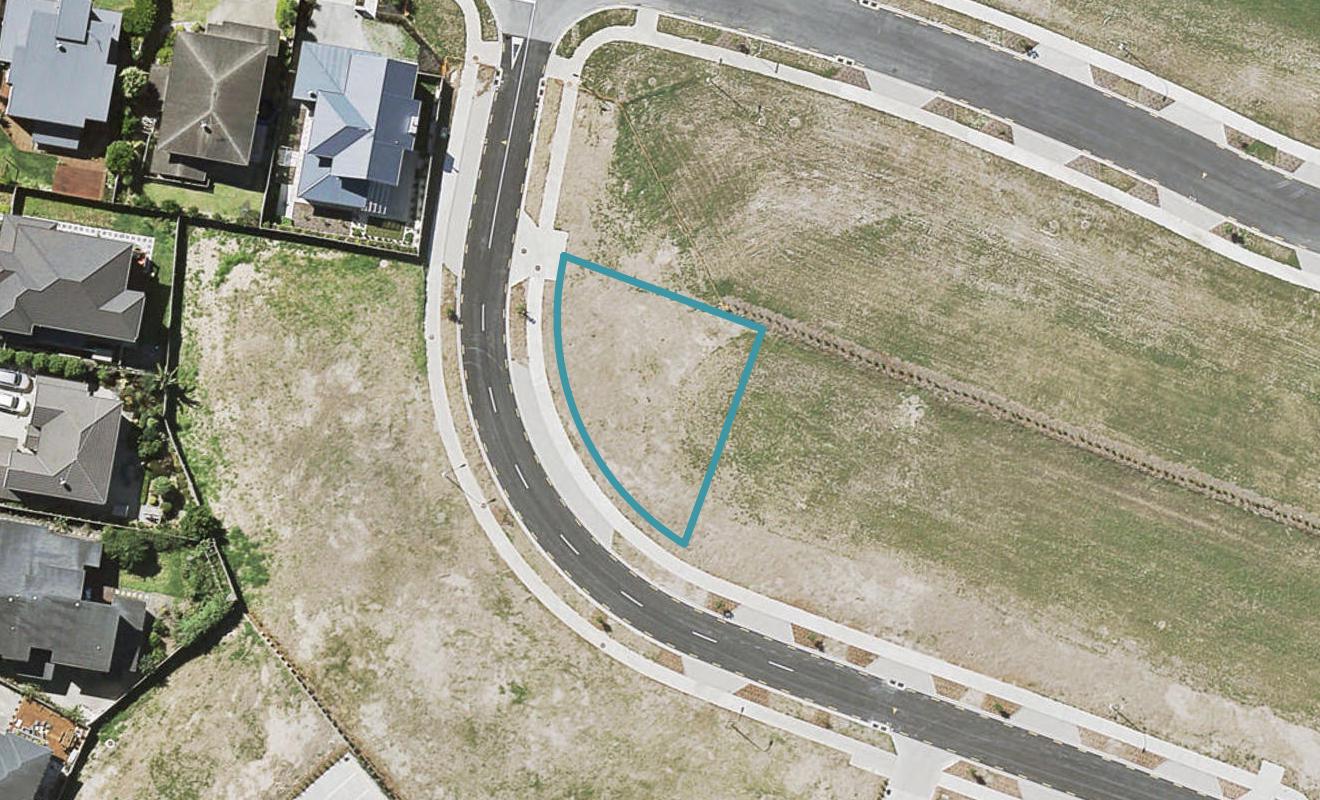 3 Hooten Place, Oteha, Auckland - Carousel 1