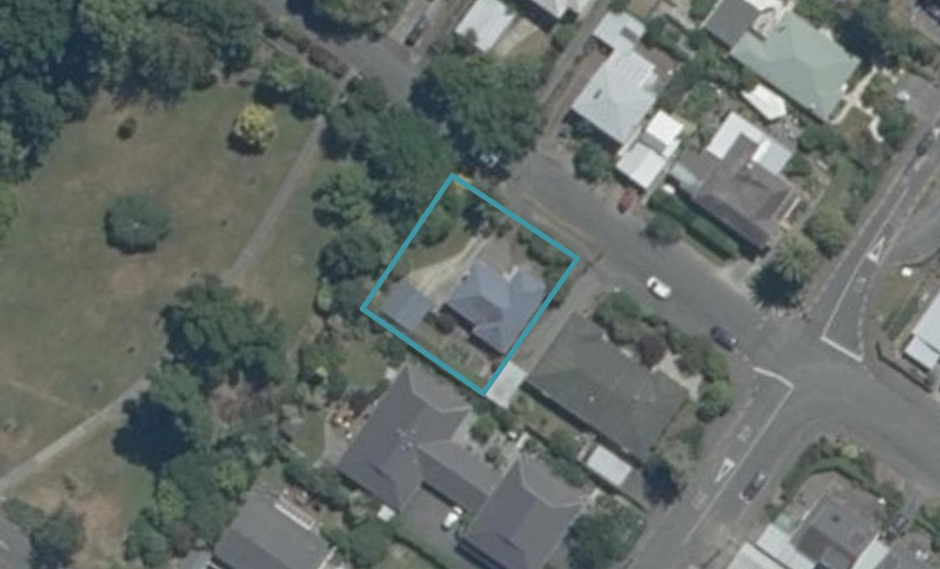 210 Hampden Terrace, Nelson South, Nelson - Carousel 1