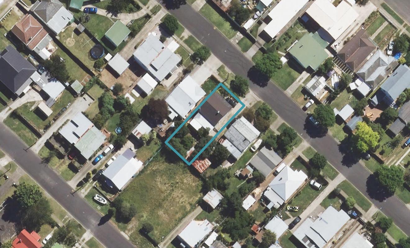 14 Root Street, Gisborne - Carousel 1