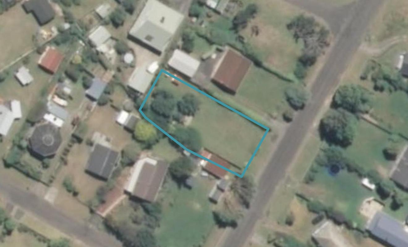 35 Sarah Street, Waikawa Beach, Levin - Carousel 1