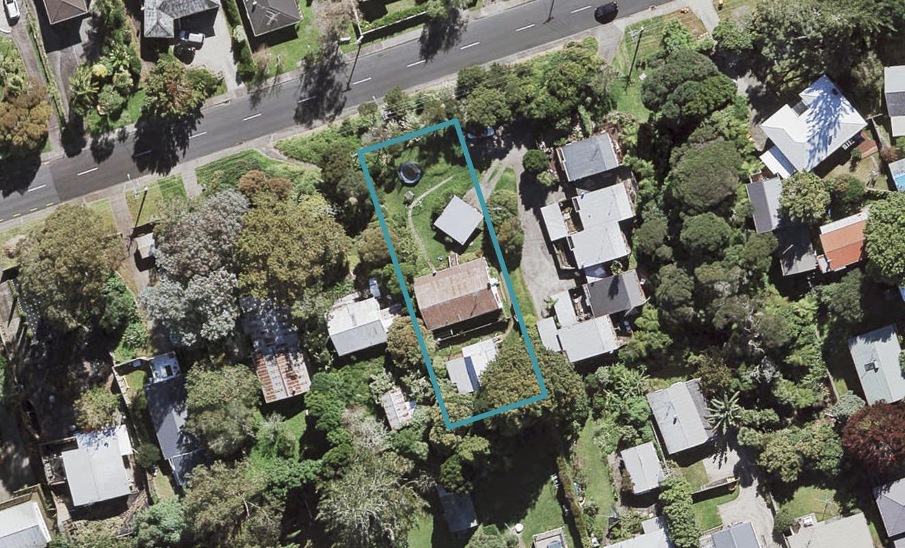 31 Eskdale Road, Birkdale, Auckland - Carousel 1