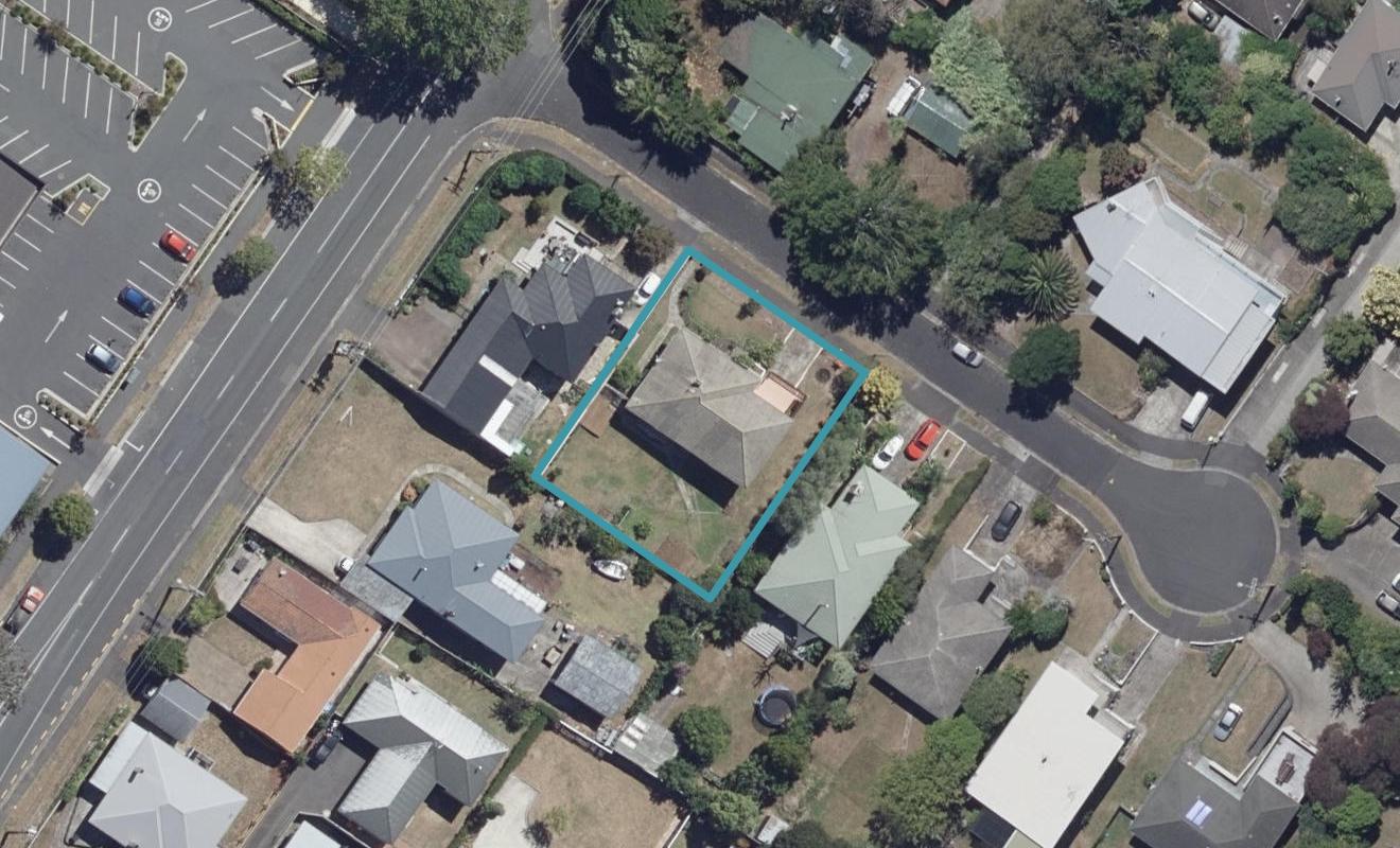 4 Corbett Avenue, Hillcrest, Hamilton - Carousel 1