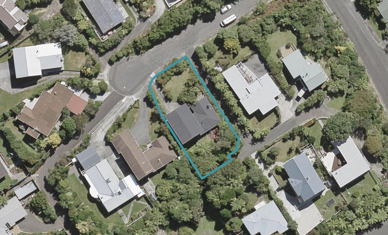 11 Viscount Grove, Kelson, Lower Hutt - Carousel 1