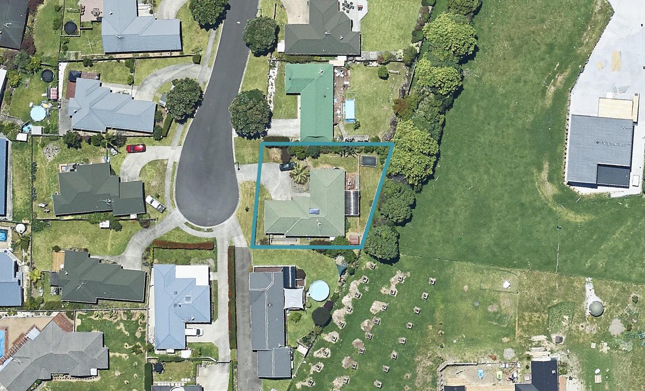 22 Highcroft Place, Welcome Bay, Tauranga - Carousel 1
