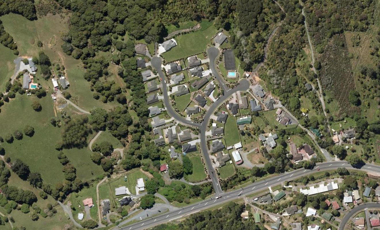 2 Tieke Place, Horahora, Whangarei - Carousel 1