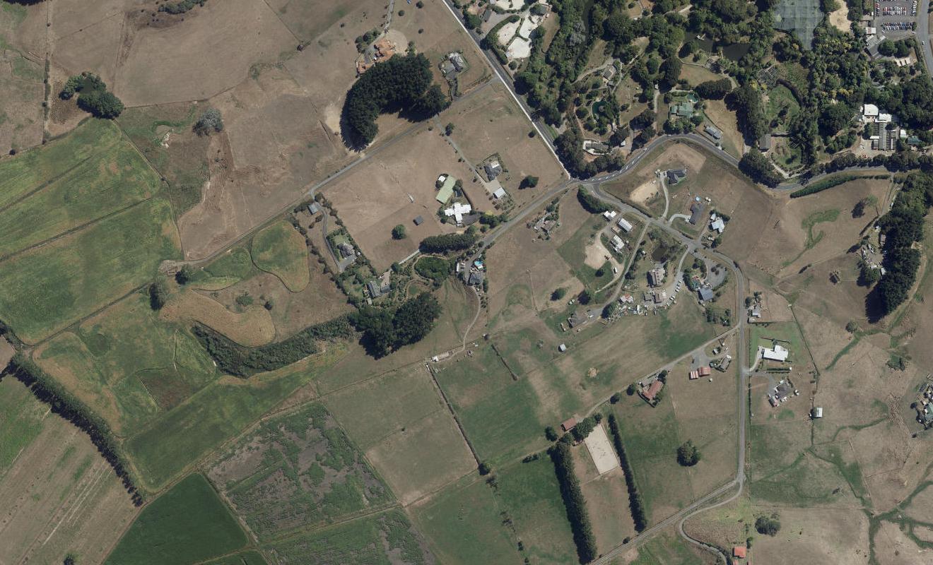 15 Hillview Road, Rotokauri, Hamilton - Carousel 1