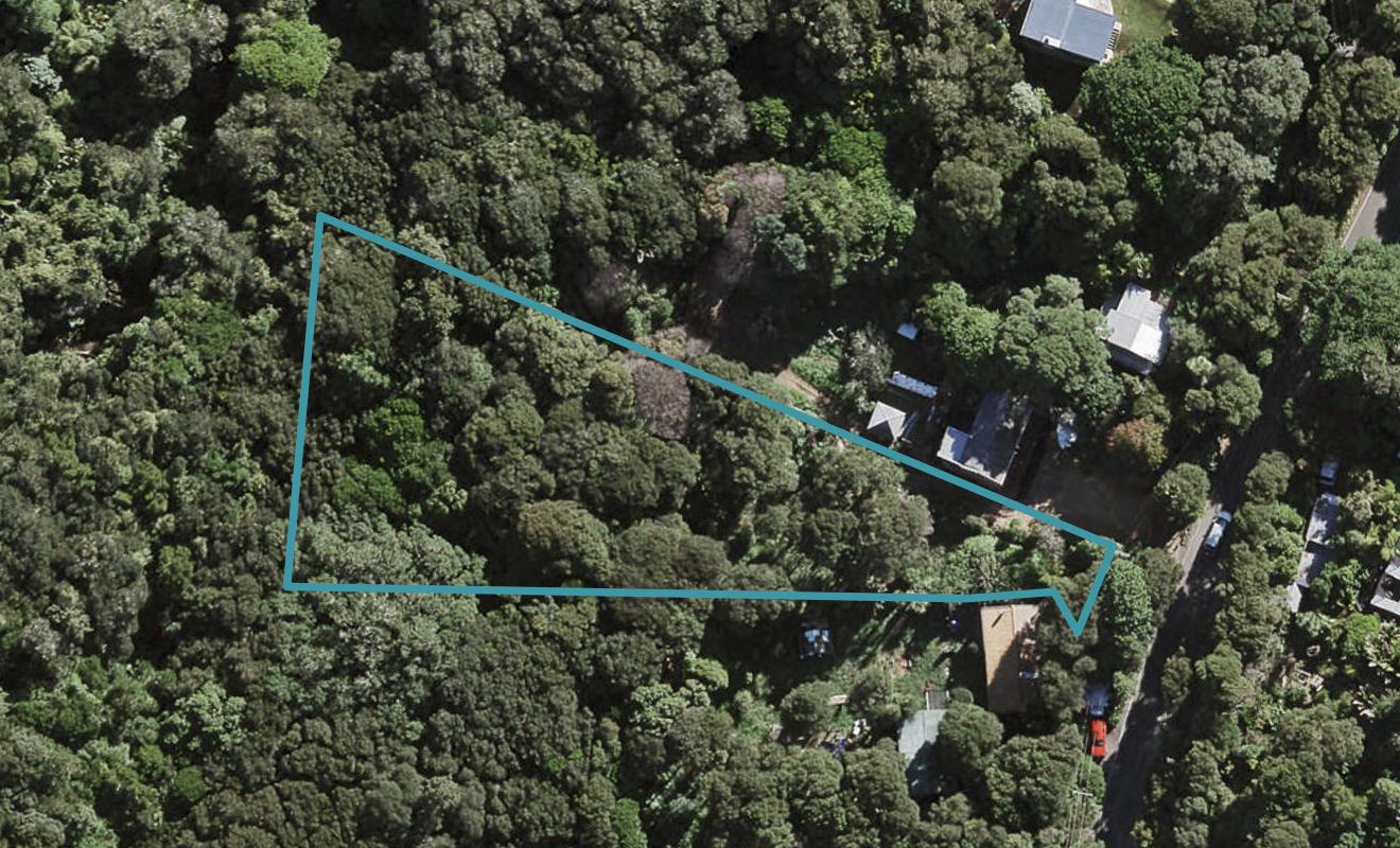 18 O'brien Road, Ōmiha, Waiheke Island - Carousel 1