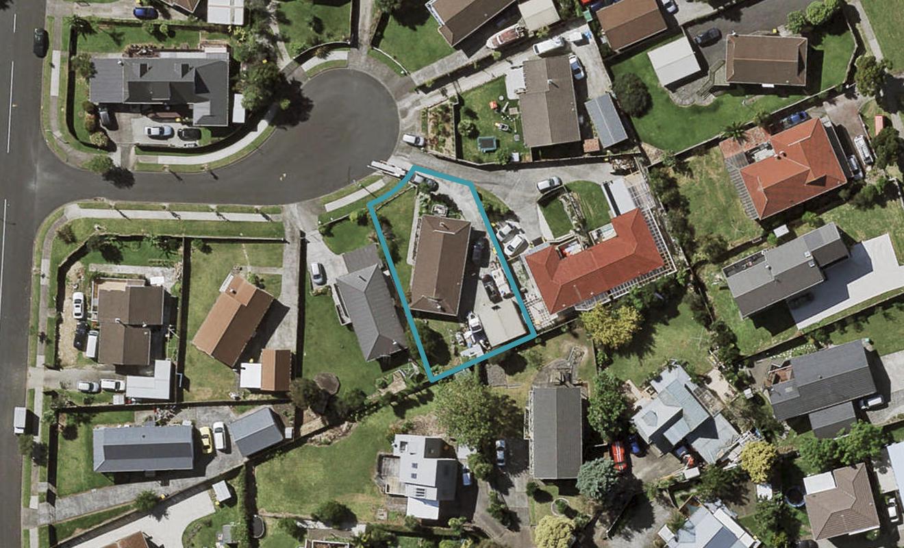 7 Kepler Place, Clover Park, Auckland - Carousel 1