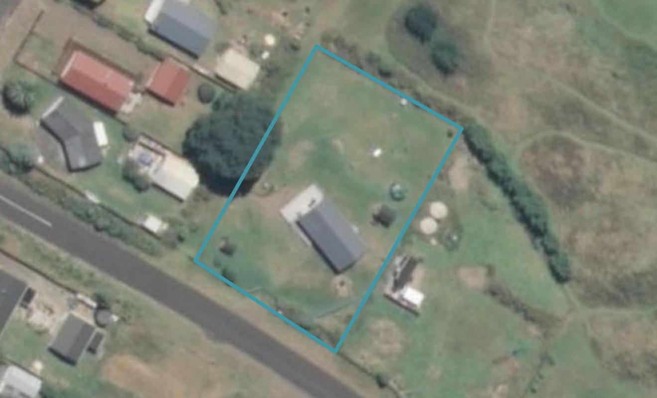 5 Strathnaver Drive, Waikawa Beach, Manakau - Carousel 1
