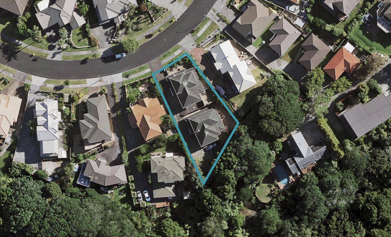 1/61 Ribbonwood Crescent, Goodwood Heights, Auckland - Carousel 1
