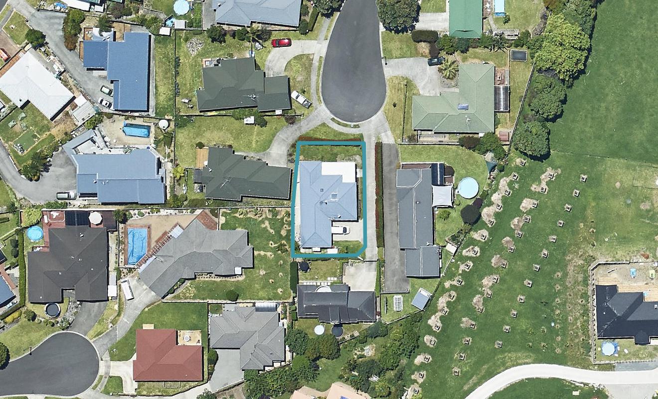 17 Highcroft Place, Welcome Bay, Tauranga - Carousel 1