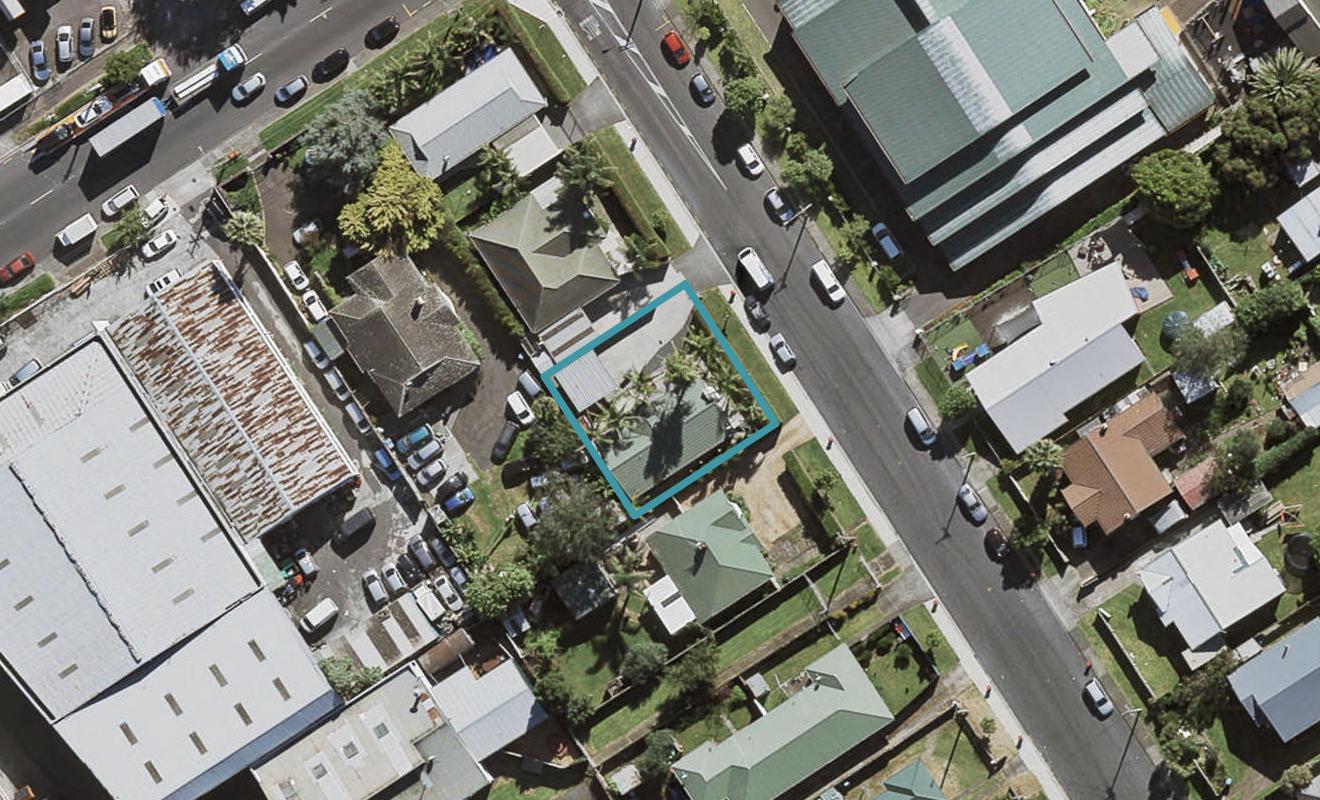 1A Nikau Road, Otahuhu, Auckland - Carousel 1