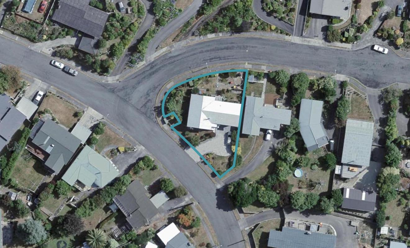 2 Tawa Street, Lansdowne, Masterton - Carousel 1