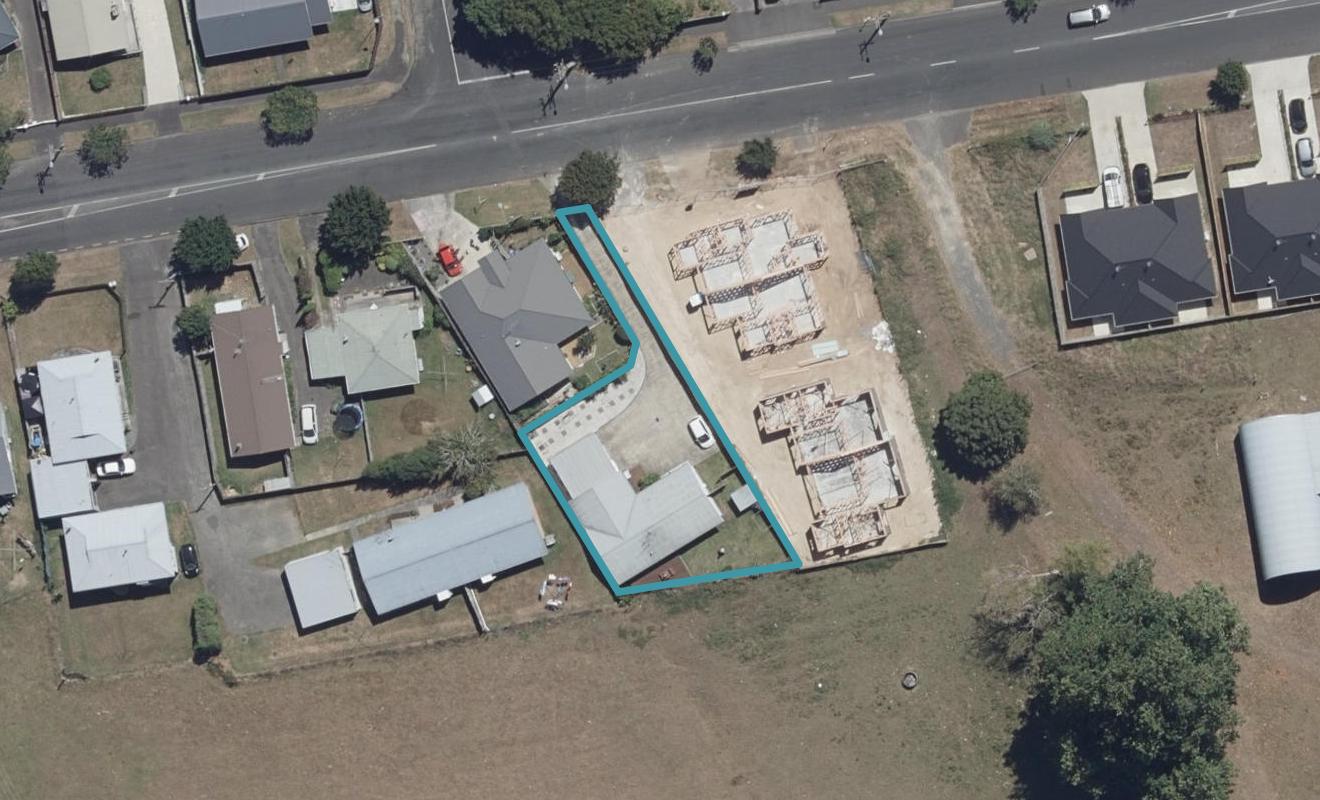 41B Saxbys Road, Deanwell, Hamilton - Carousel 1