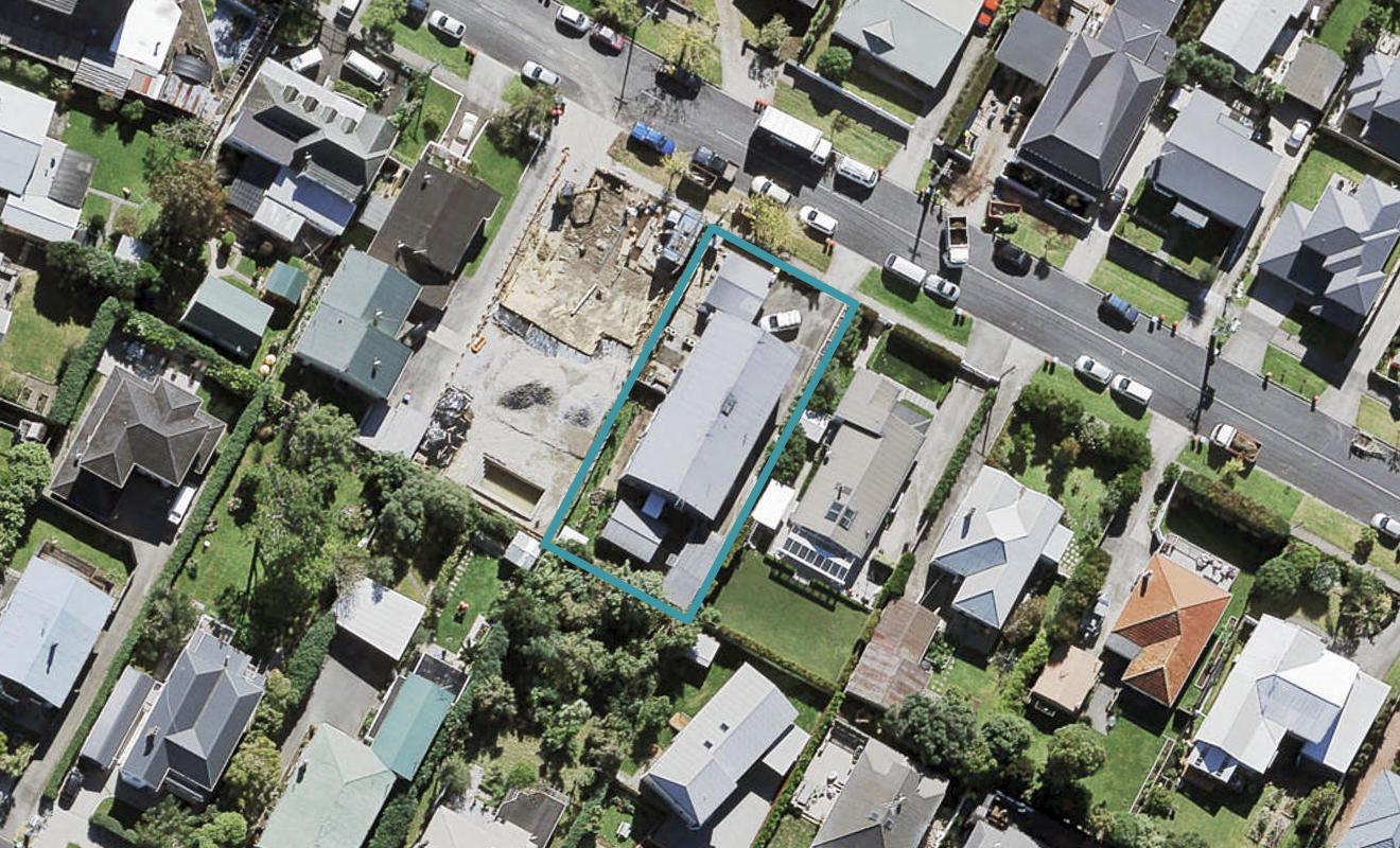 1/48 Bannerman Road, Western Springs, Auckland - Carousel 1