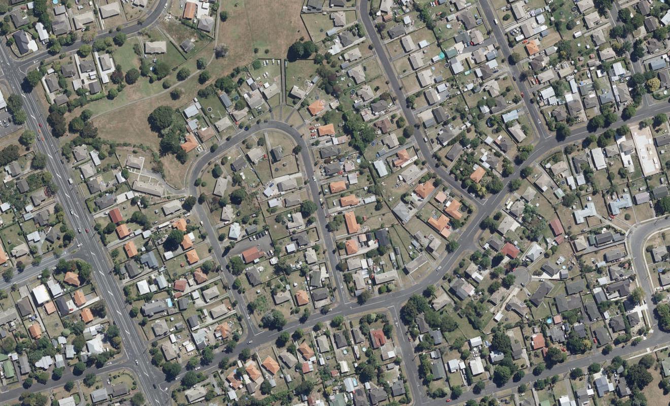 47 Ross Crescent, Fairfield, Hamilton - Carousel 1