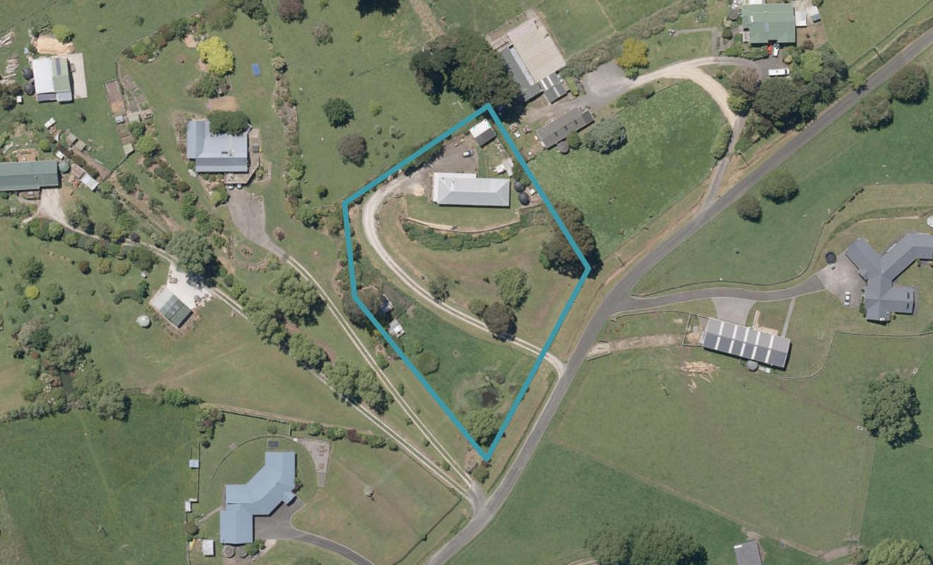201 Roberts Avenue, Aramoho, Whanganui - Carousel 1