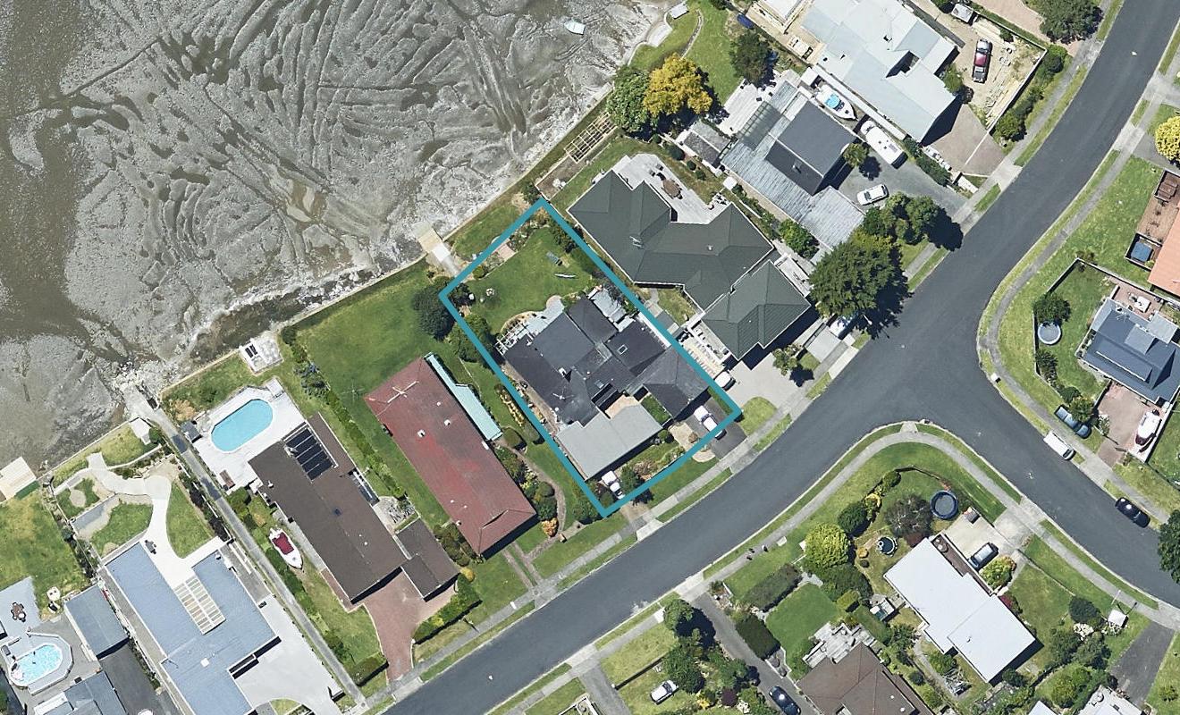 51 Forrester Drive, Welcome Bay, Tauranga - Carousel 1