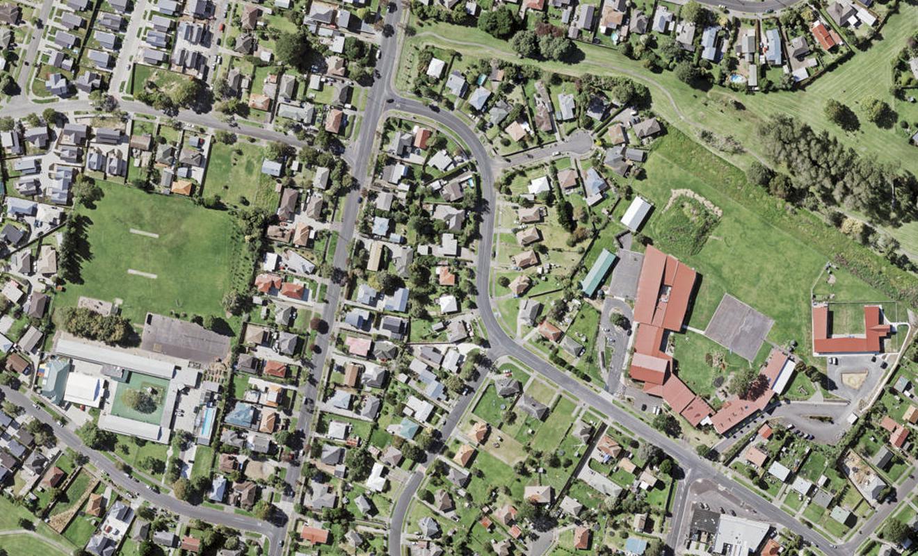6/9 Farringdon Street, Glen Innes, Auckland - Carousel 1