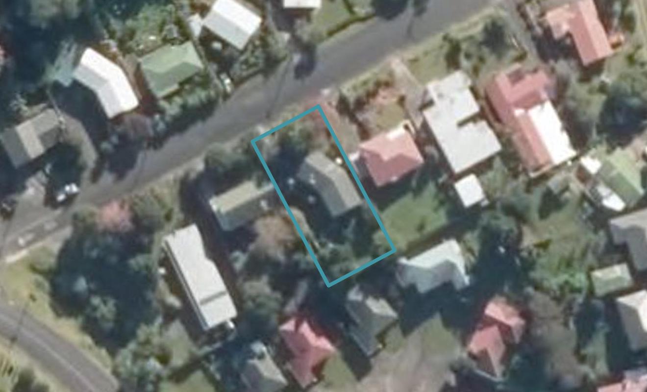 9 Sunnyside Street, Onerahi, Whangarei - Carousel 1