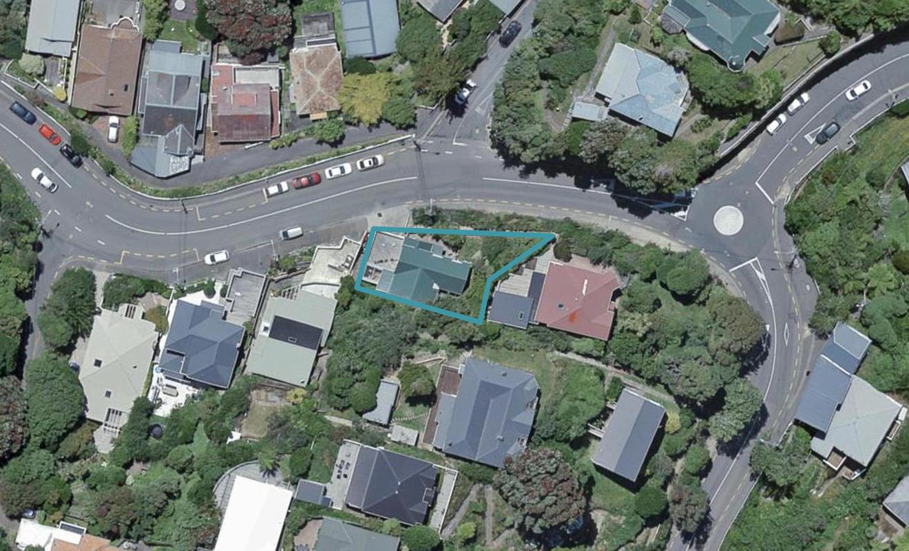 44 Raroa Road, Kelburn, Wellington - Carousel 1