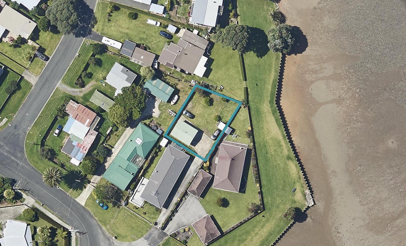 4A Athenree Road, Athenree, Waihi Beach - Carousel 1