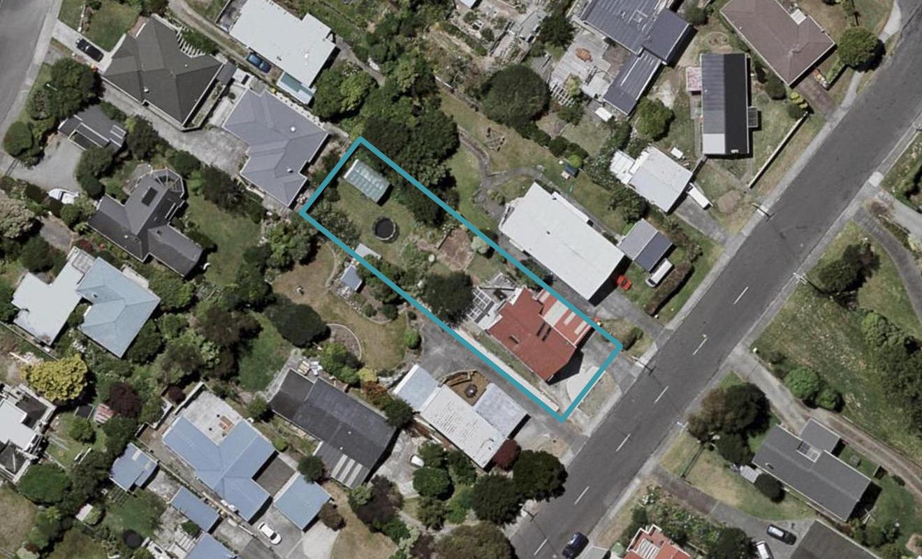 35 Kiwi Road, Raumati Beach, Paraparaumu - Carousel 1