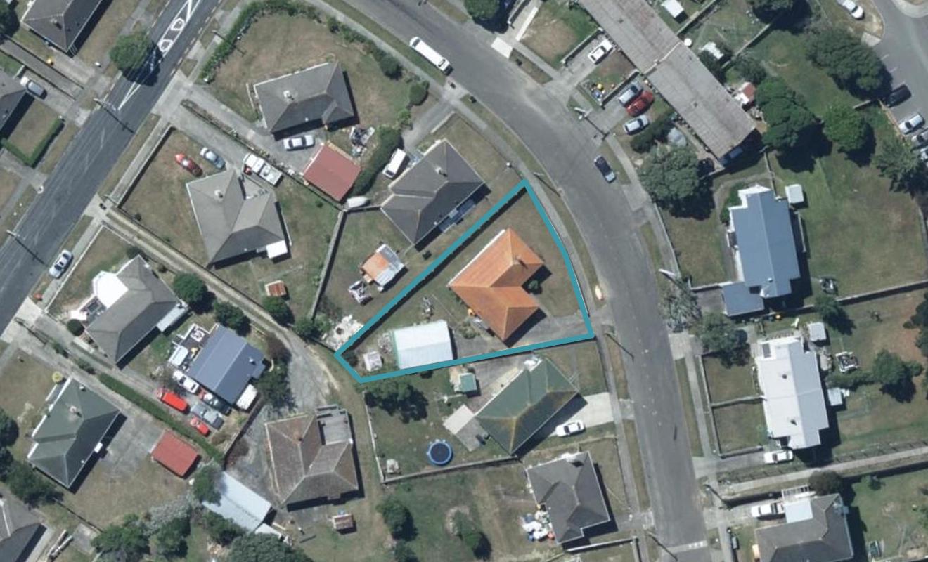 6 D'Urville Street, Cannons Creek, Porirua - Carousel 1