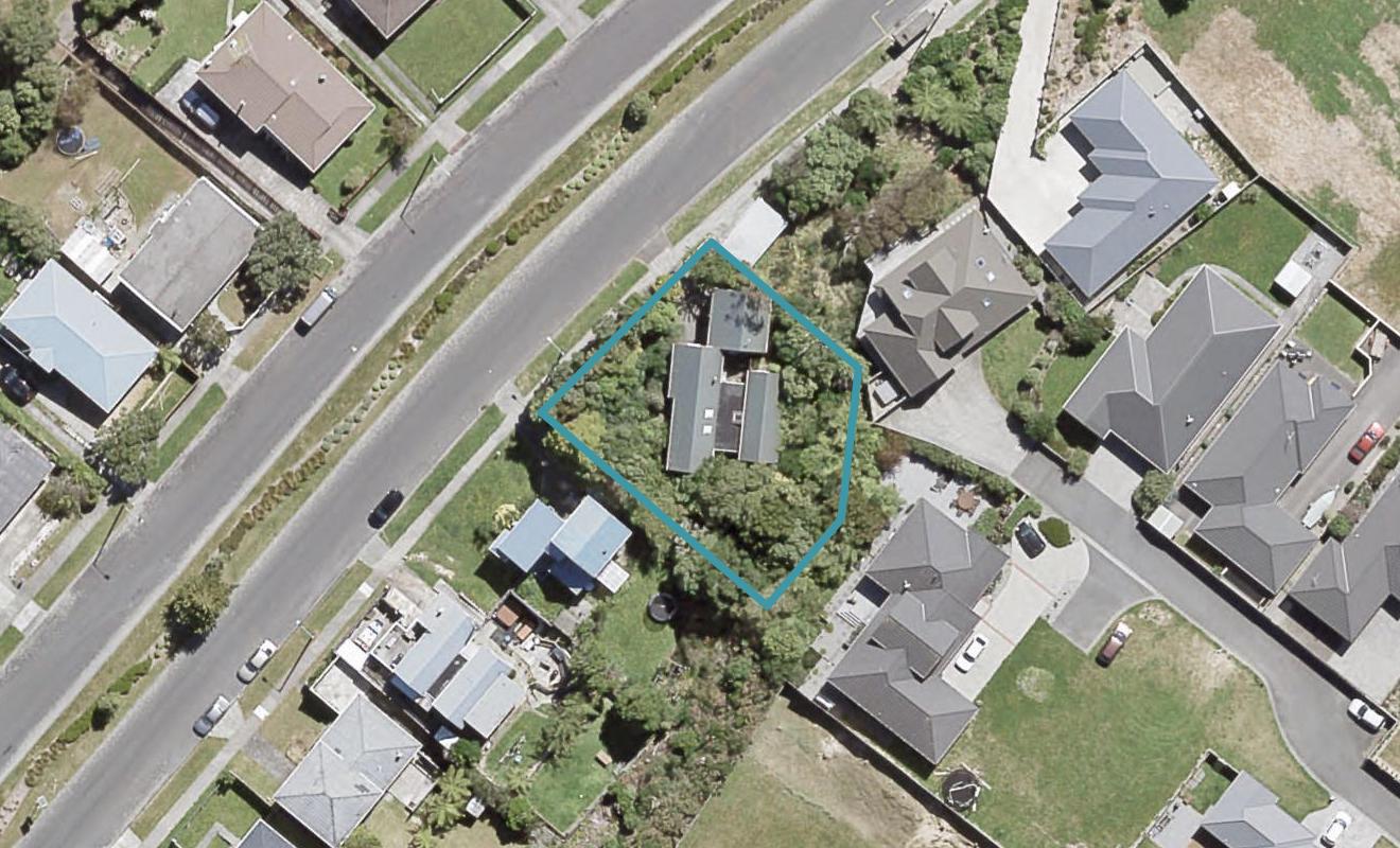 142 Major Drive, Kelson, Lower Hutt - Carousel 1